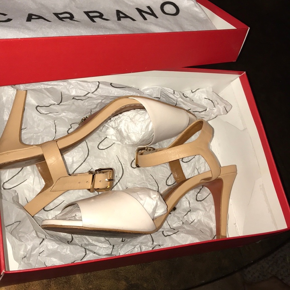Carrano - Picture 2 of 4